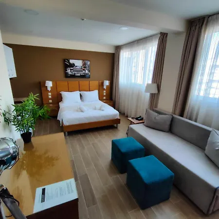 La Place De La Gare - New Subway Station Apartment *