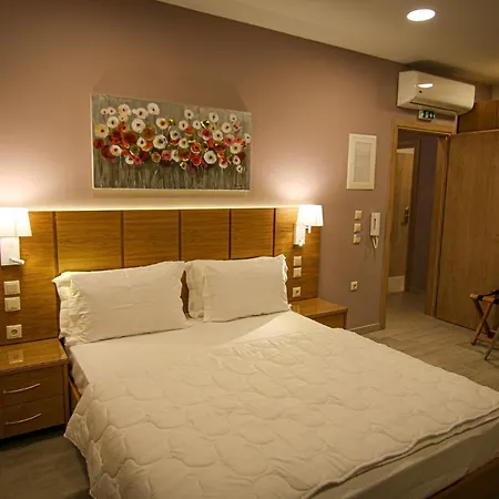 La Place De La Gare - New Subway Station Apartment *