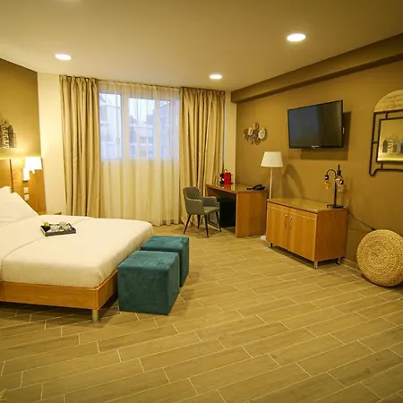 La Place De La Gare - New Subway Station Apartment *