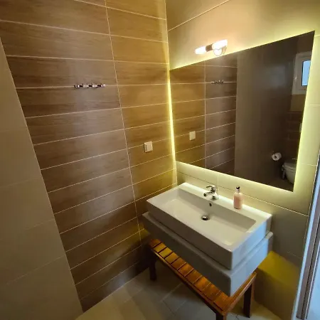 La Place De La Gare - New Subway Station Appartamento Salonicco